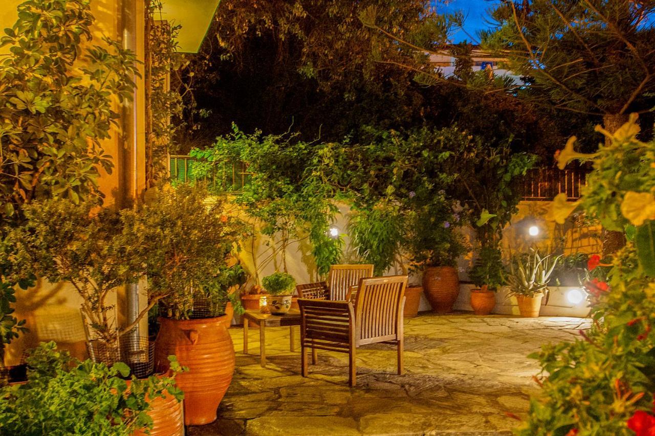 Annis House Hotell Skiathos stad Exteriör bild